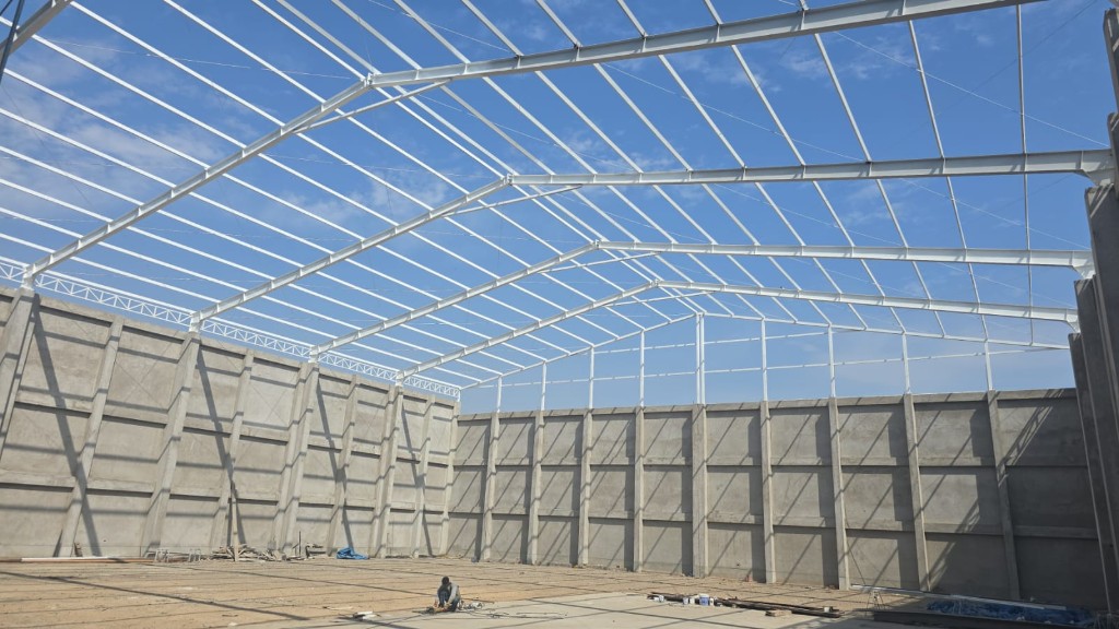 ATOP Express S.A.C. — estructura y cobertura en montaje
